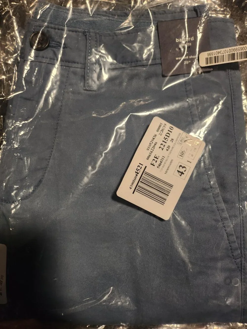 Volcom Men’s Chino Shorts – Modern Fit – New With Tags